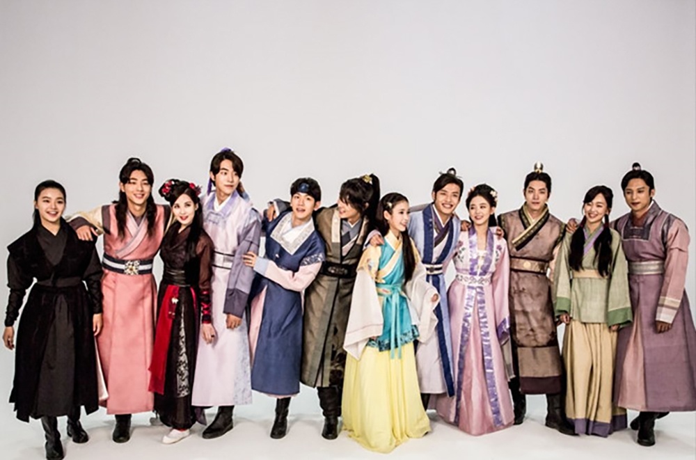 idol lan san dien xuat tu tin hay tu lam kho
