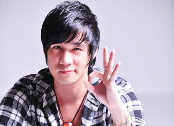 nam than showbiz viet cung bo cap thong minh it noi va ngoan cuong