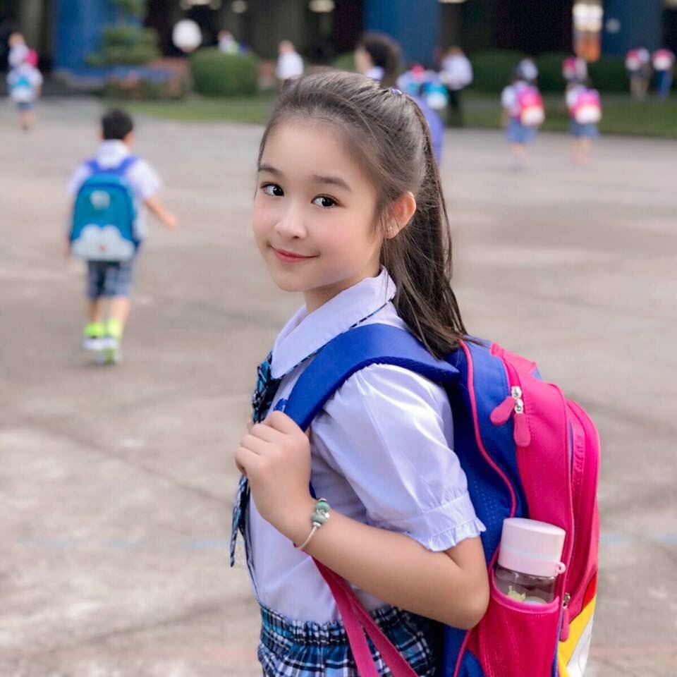 muon van cam xuc cua sao nhi viet trong ngay tuu truong