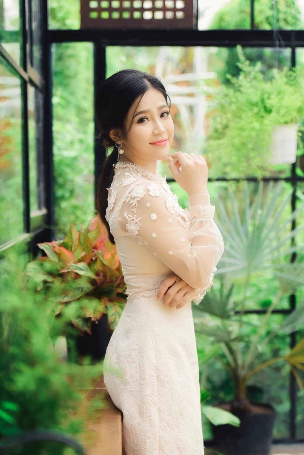 MC Cao Vy là người thế nào trong suy nghĩ của giáo viên, bạn bè và đồng nghiệp? mc cao vy la nguoi the nao trong suy nghi cua giao vien ban be va dong nghiep