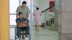 VIDEO Cảnh quay cuối cùng của cố nghệ sĩ Nguyễn Hậu trong 'Gạo nếp gạo tẻ'
