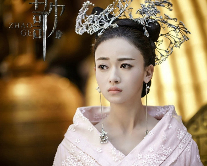 nguy anh lac ngo can ngon tung duoc nham cho vai tieu long nu