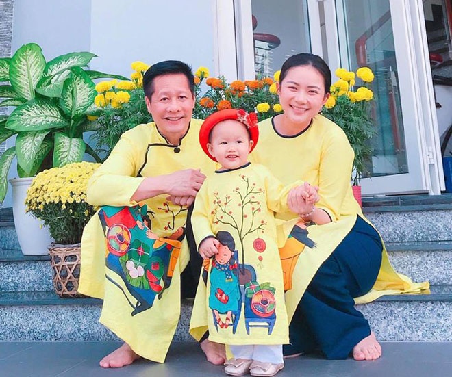 dai dien viet nam sau khi roi asias next top model nguoi lan san nhieu linh vuc nguoi lui ve cham lo gia dinh