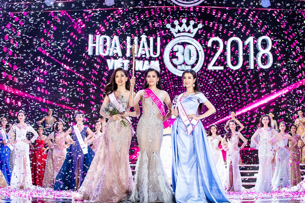 Loạt sao Việt gửi lời chúc mừng tới tân hoa hậu Việt Nam 2018 Trần Tiểu Vy loat sao viet gui loi chuc mung toi tan hoa hau viet nam 2018 tran tieu vy