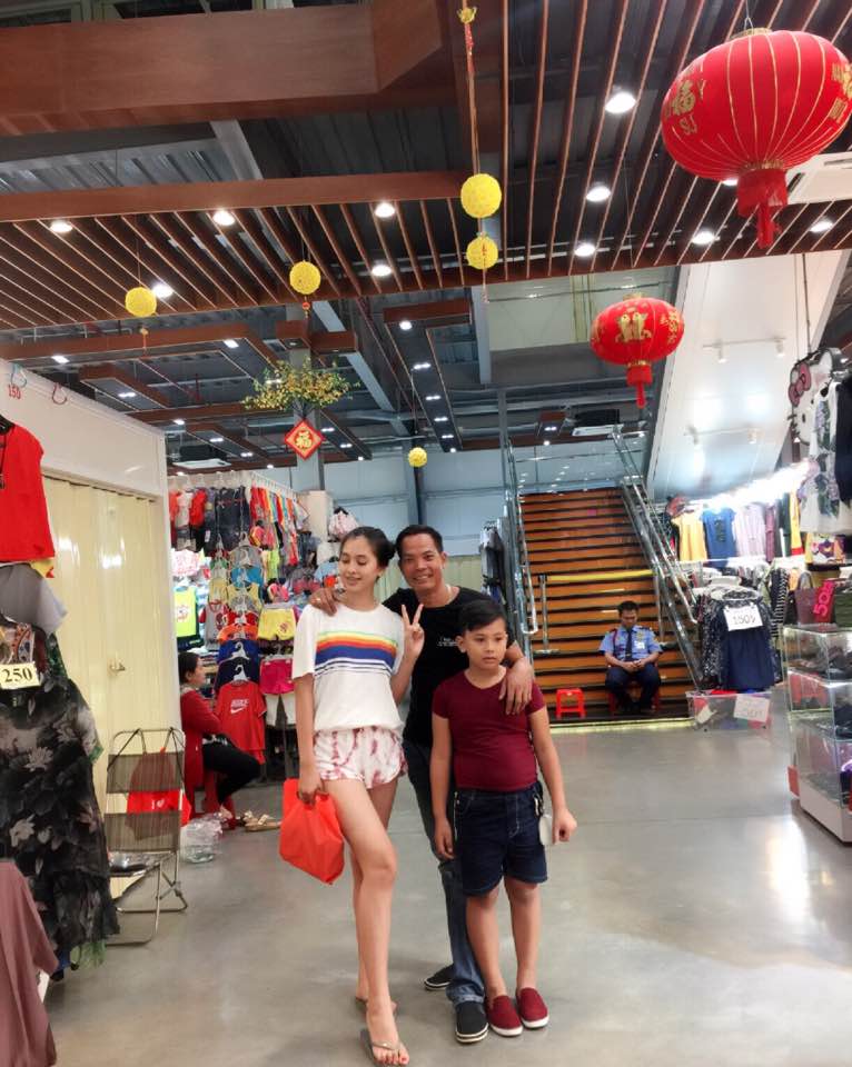 chi nho mot buc anh cu dan mang phat hien tan hoa hau viet nam 2018 tran tieu vy tung chinh sua goc con nguoi