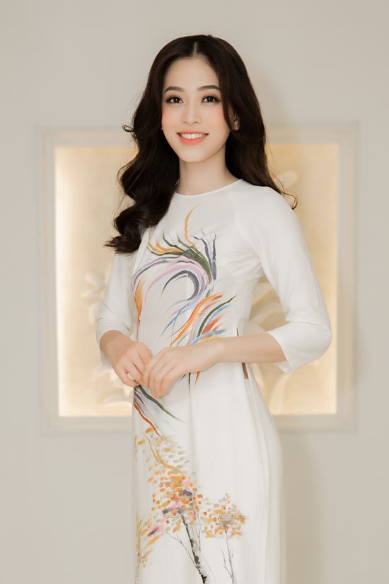 du dan mang tung dong chung co hen ho binh an ro muoi muoi a hau bui phuong nga van mot muc chua tung yeu ai