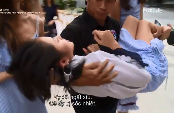 qua roi thoi nhan nhin lam ngo chan dai viet cu xu ngay cang dop chat tai asias next top model