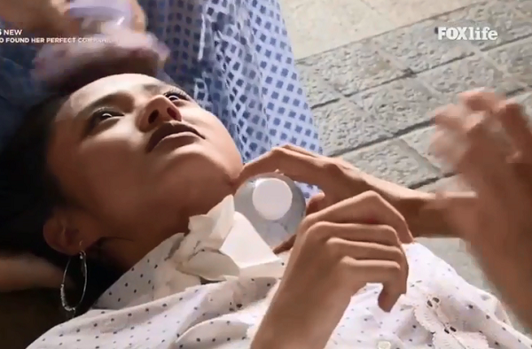 qua roi thoi nhan nhin lam ngo chan dai viet cu xu ngay cang dop chat tai asias next top model