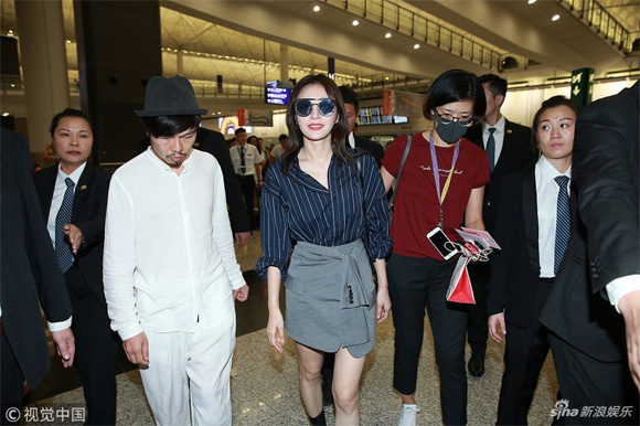 phu sat hoang hau tan lam duoc khen het loi voi hanh dong cui gap minh nhat do giup phong vien