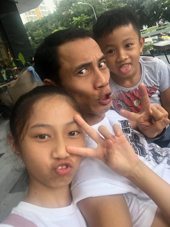 khi dong nghiep no nuc di cung to nghe pham anh khoa lam le don gian tai nha