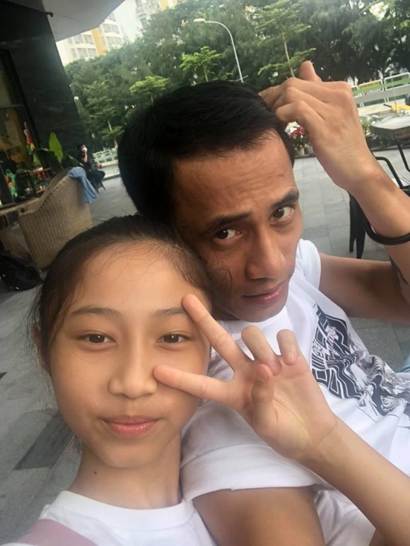 khi dong nghiep no nuc di cung to nghe pham anh khoa lam le don gian tai nha