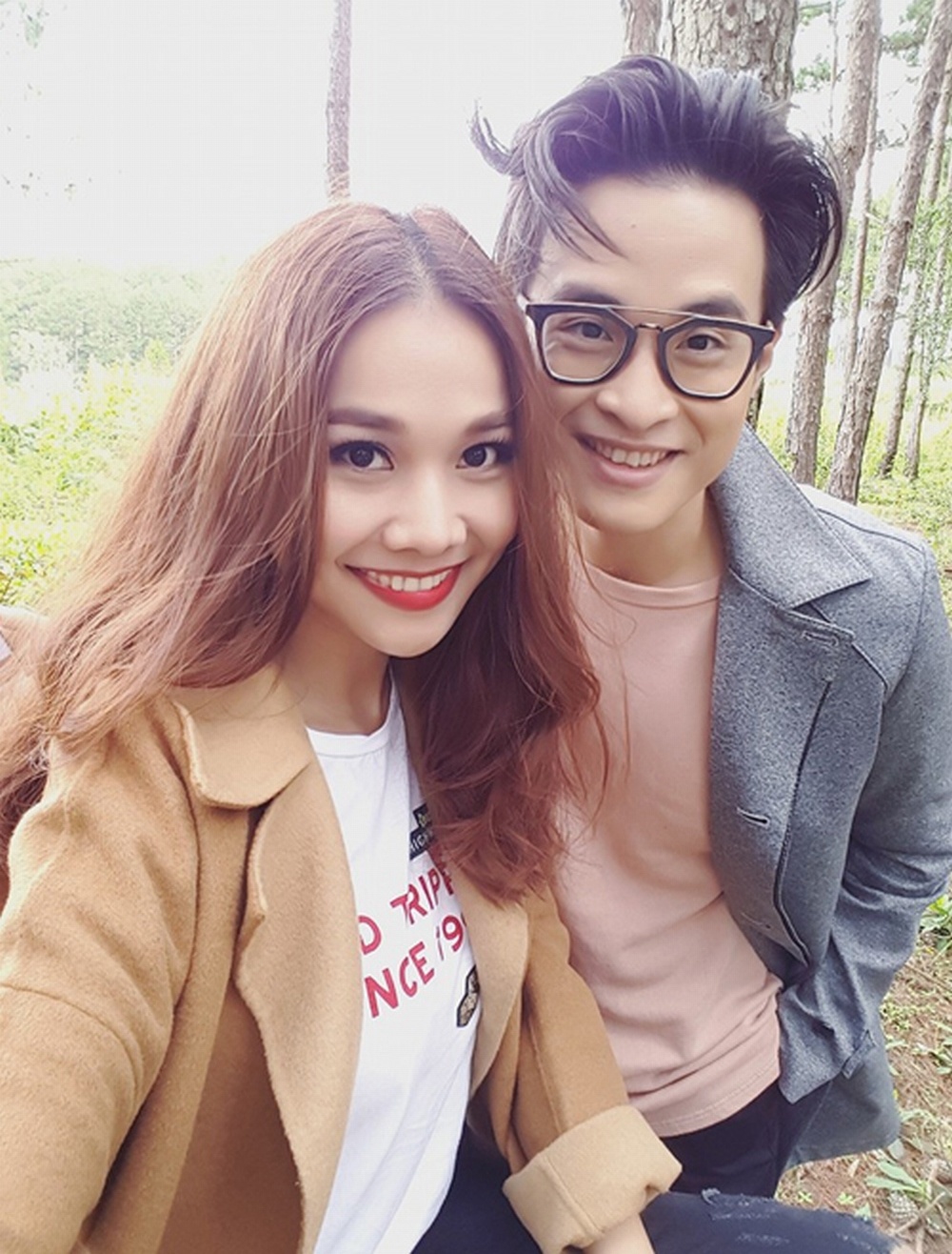 khong chi pham quynh anh va ung hoang phuc showbiz viet con co nhieu tinh ban keo dai ca thap ki