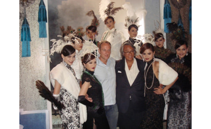 lat lai vai dien cua ly nha ky trong phim cua ong trum hollywood dang dinh scandal be boi tinh duc
