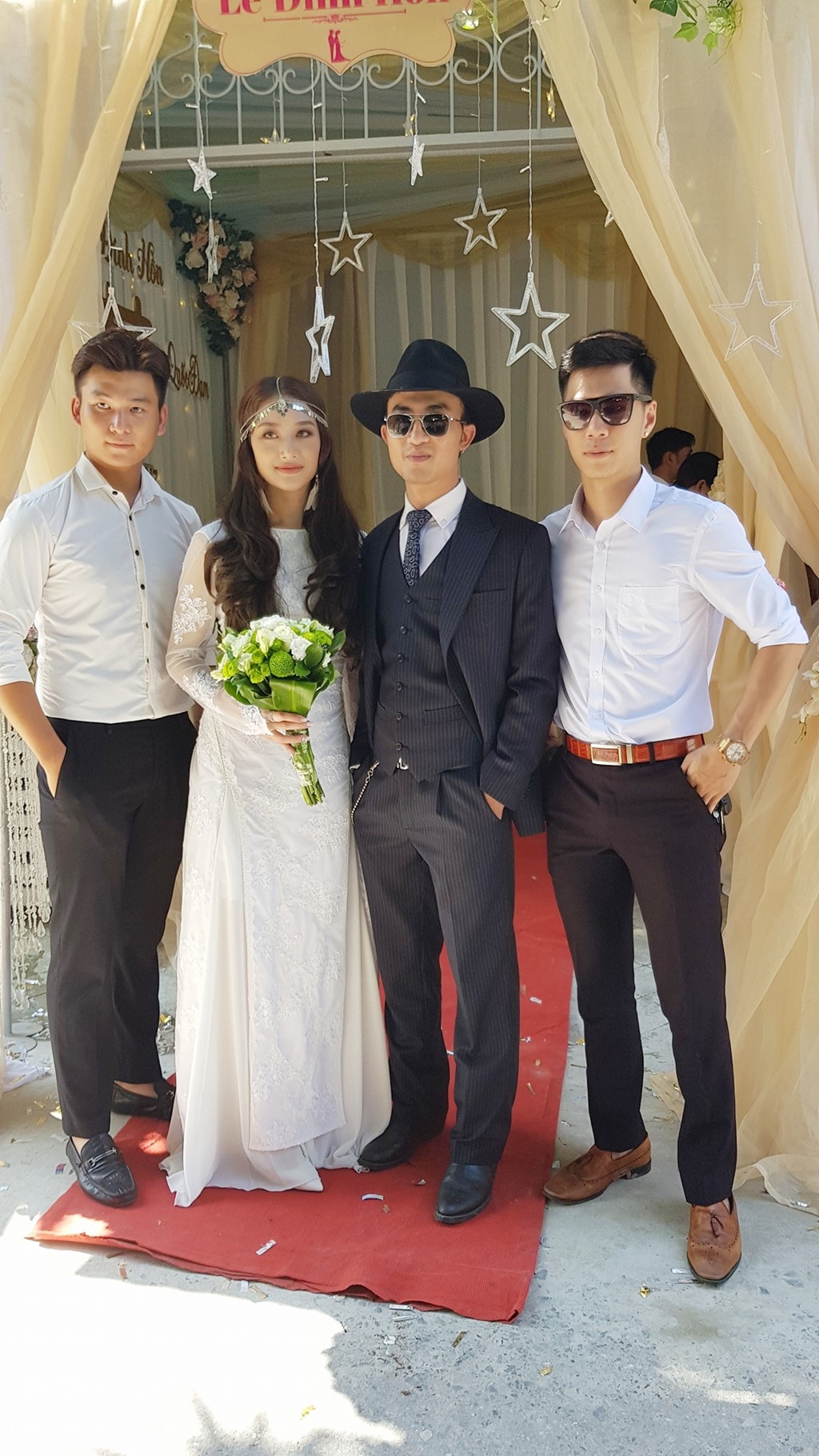 Ảnh đám hỏi của Trần Tú 'Người phán xử' và vợ đẹp ở Thái Nguyên anh dam hoi cua tran tu nguoi phan xu va vo dep o thai nguyen
