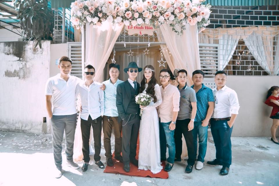 Ảnh đám hỏi của Trần Tú 'Người phán xử' và vợ đẹp ở Thái Nguyên anh dam hoi cua tran tu nguoi phan xu va vo dep o thai nguyen