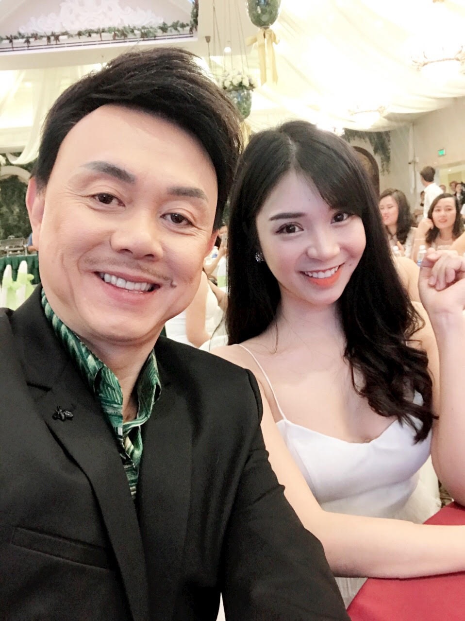 thanh bi nguoi phan xu tung duoc nhan hut iphone 7 trong ngay 2010