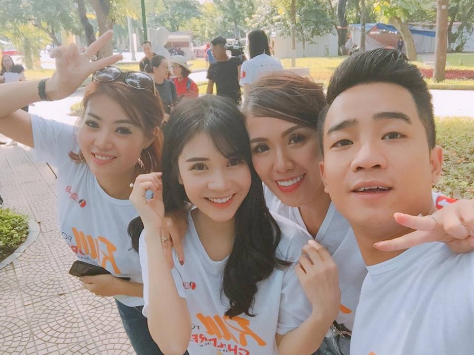 thanh bi nguoi phan xu tung duoc nhan hut iphone 7 trong ngay 2010