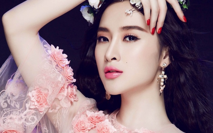 nghe si lan san tai nang hay su kinh doanh ten tuoi co san