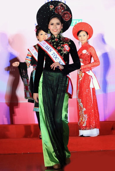 nguyen thi loan hanh trinh 3 chim 7 noi tu con so 0 den dai dien nuoc nha tham du hhhv