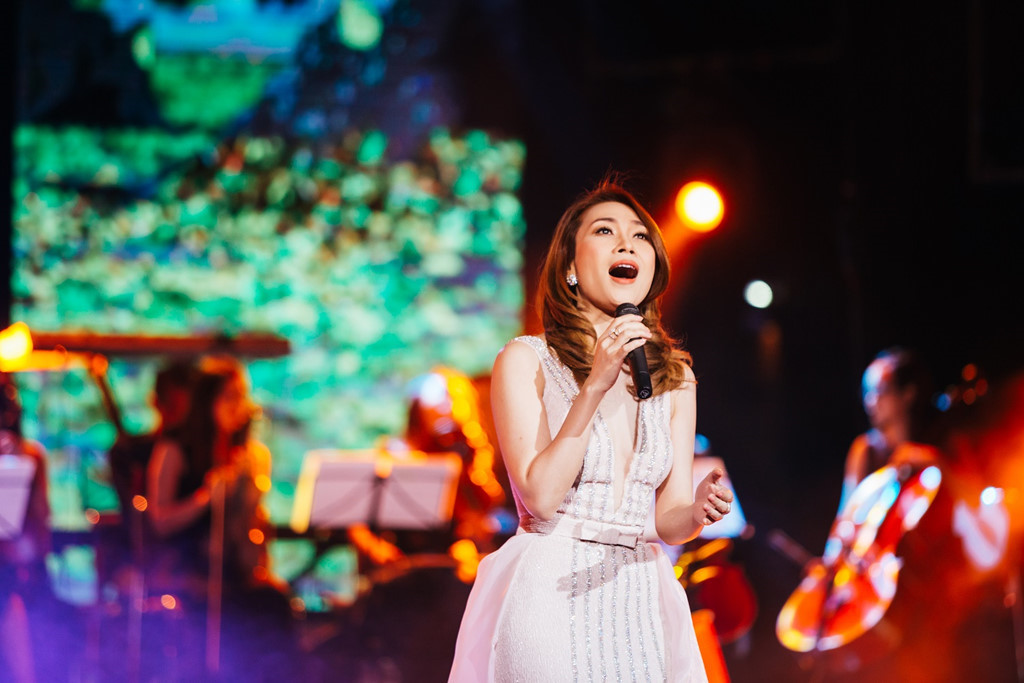 ca si chang hoc hanh gi nhu thanh lam noi lieu co thanh cong lau dai