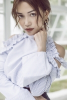mc lieu ha trinh phai ung manh khi nguoi yeu cu bi quang dang to lua gat