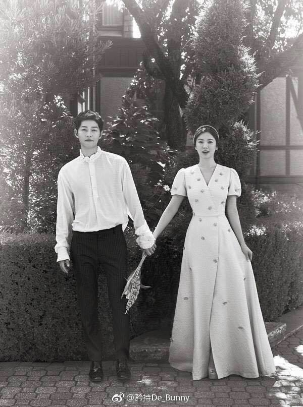 cuoi cung thi song joong ki va song hye kyo cung chiu tung anh cuoi