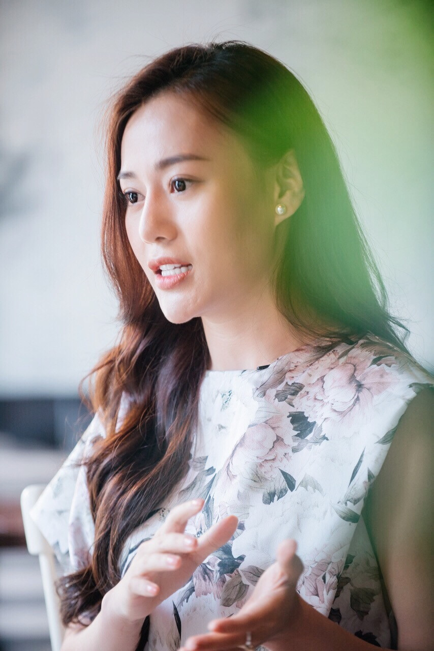 quynh bup be toi bi lam dung khi 5 tuoi bi ban cua bo me ga gam