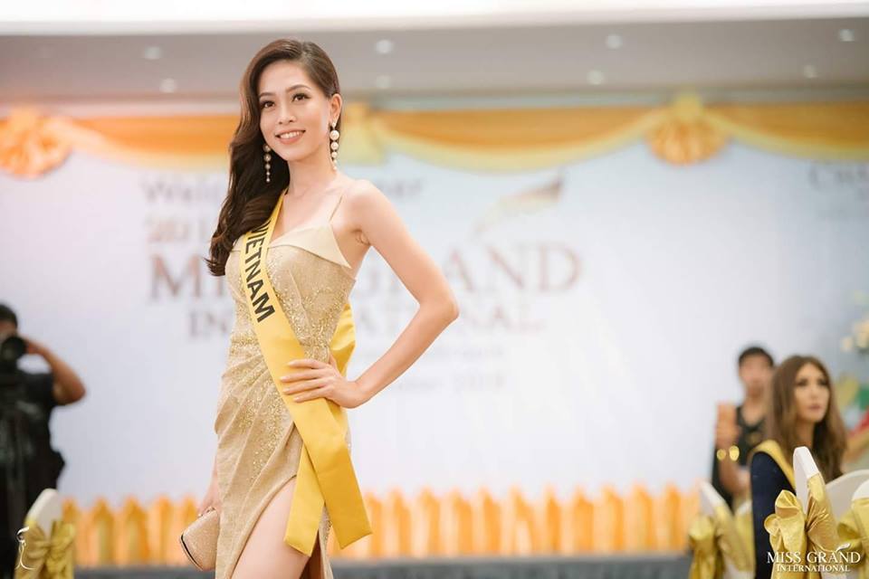 anh chan dung cua bui phuong nga nhan bao like share tai miss grand international 2018