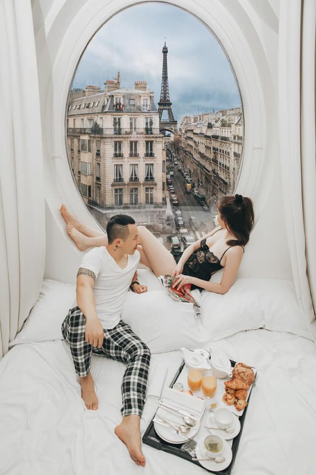 vu khac tiep tung bang chung khi bi cho la cung ngoc trinh ghep canh o paris de song ao