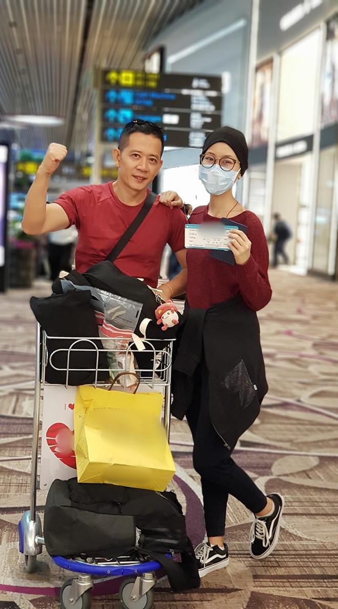 dao dien nhung ngon nen trong dem keu goi ung ho con gai chua ung thu