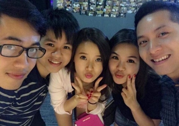 nguoi yeu moi cua midu la ban than voi tinh cu phan thanh