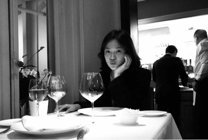 vogue han tiet lo song joong ki muon cuoi song hye kyo tu khi nao
