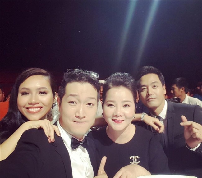 tuyen bo ung ho vo di phau thuat tham my mc phan anh nhan gach da vi phat ngon lat mat hai loi