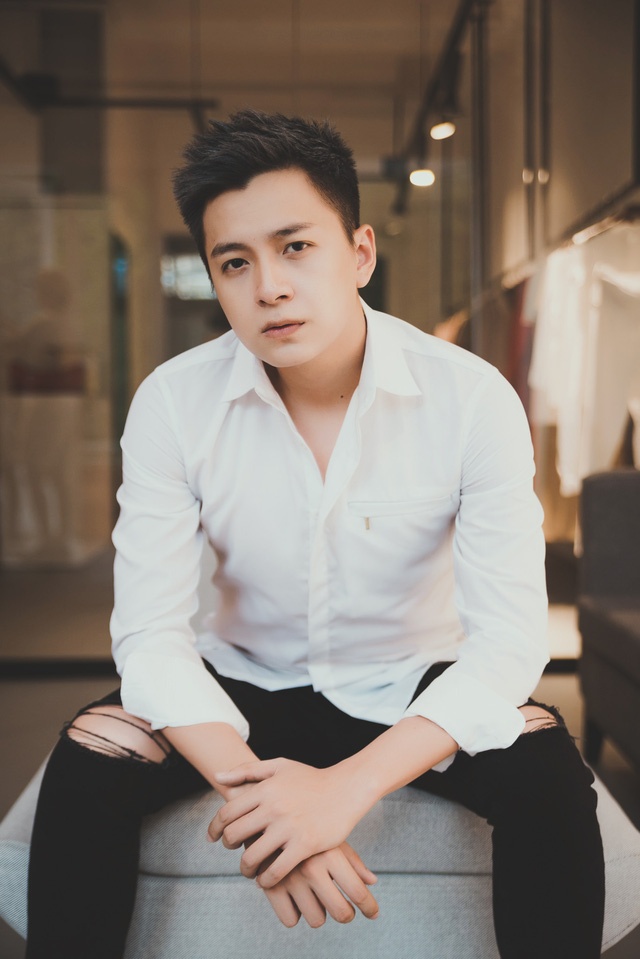 nhung ca si da cheo san sang dien anh van thanh cong ruc ro