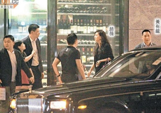 trieu vy va khoi tai san gan mot ty usd