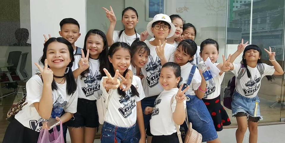 ngay nha giao viet nam 2011 nhung nguoi thay tre co tam cua showbiz viet