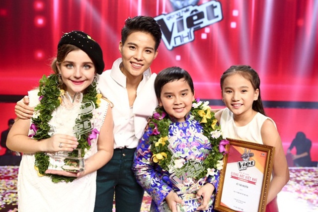 ngay nha giao viet nam 2011 nhung nguoi thay tre co tam cua showbiz viet