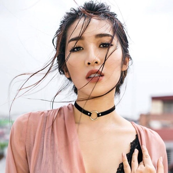 hot girl di hat nguoi thanh danh ke bai tran