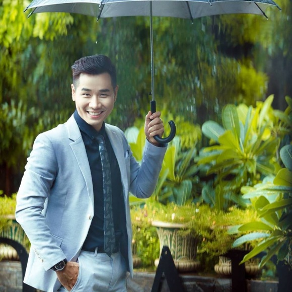 sao viet ram ro dong vien do my linh truoc dem chung ket hoa hau the gioi 2017