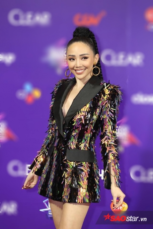 ai cung can cot moc nhung khong phai sao viet nao cung may man co dat o mama nhu toc tien