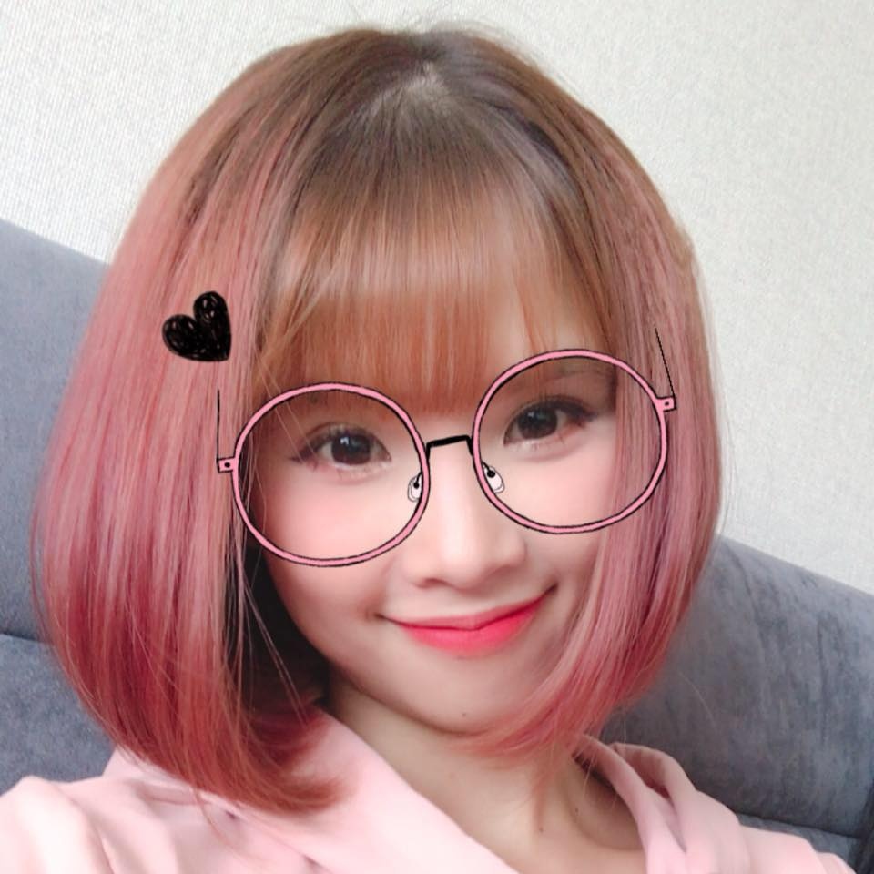 Sau đám cưới, Khởi My bất ngờ 'cắt phăng' mái tóc dài 'thần thánh' sau dam cuoi khoi my bat ngo cat phang mai toc dai than thanh