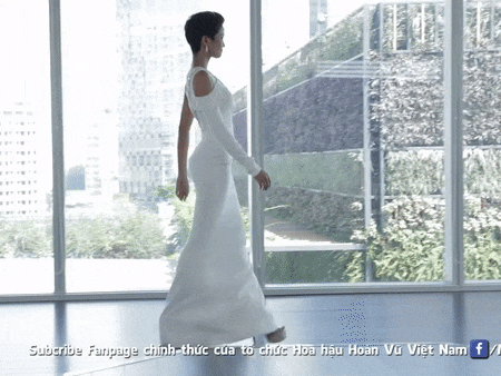 H'Hen Niê nên catwalk như thế nào mới mong lọt 'mắt xanh' dàn giám khảo khó tính ở Miss Universe 2018? hhen nie nen catwalk nhu the nao moi mong lot mat xanh dan giam khao kho tinh o miss universe 2018