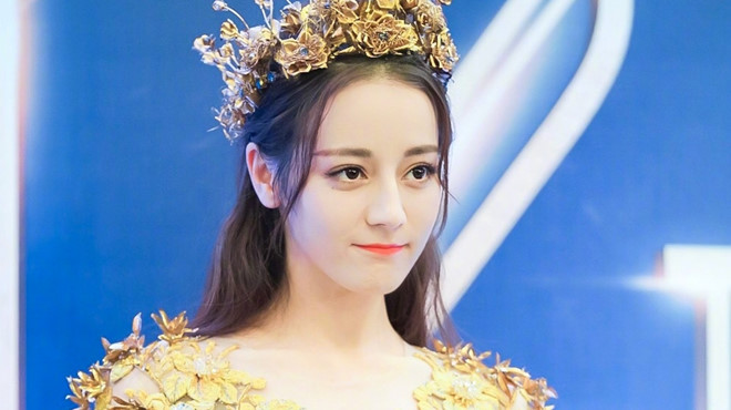 bien kich noi tieng chi trich gay gat dich le nhiet ba ngo diec pham