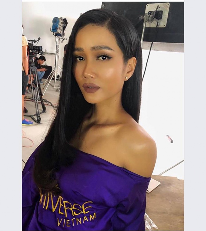 fan like ram ram phan ung cua hhen nie truoc doi thu toc tem tai miss universe