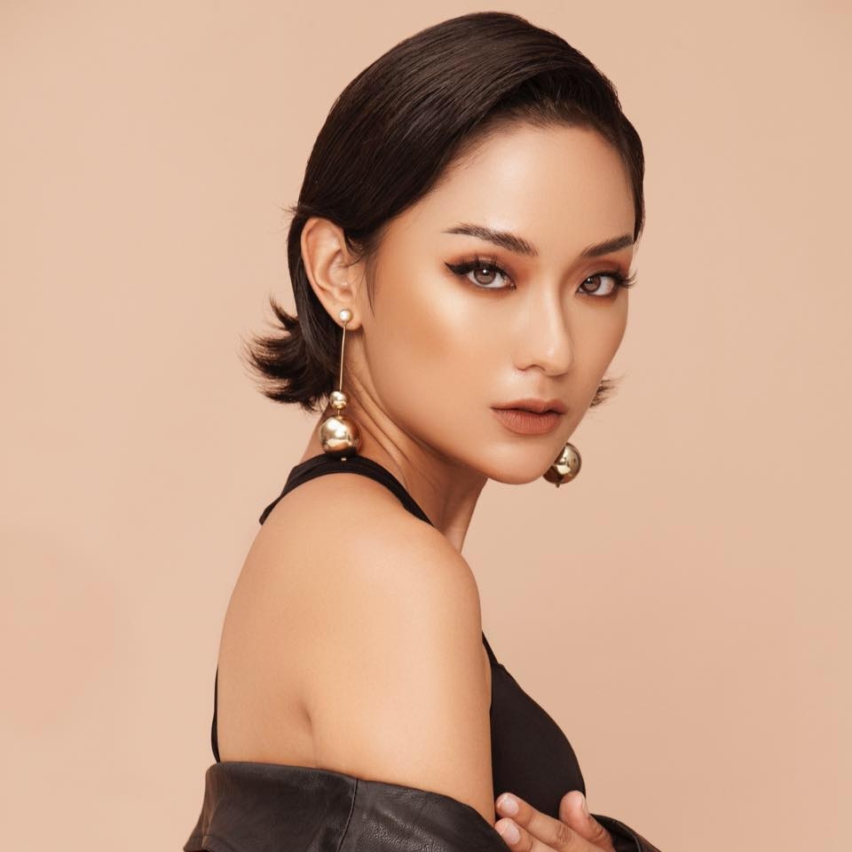 Chiều cao khiêm tốn nhưng Hồ Thu Anh vẫn 'tỏa sáng' ở The Face theo cách này chieu cao khiem ton nhung ho thu anh van toa sang o the face viet nam theo cach nay