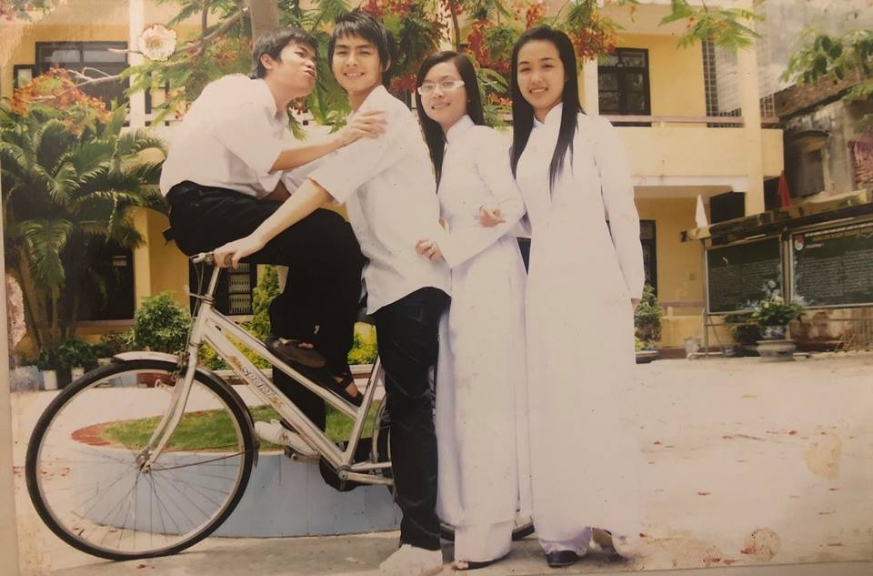 ngay nha giao viet nam 2011 ki niem dac biet thoi ao trang cua sao viet