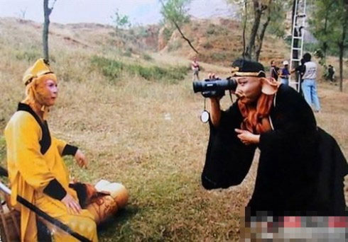 chuyen chua ke ve tay du ky 1986