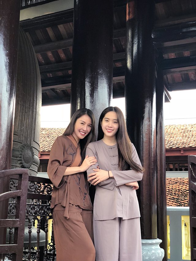giua tin don tram cam nang nam em bi dang anh van vui ve di xem phim cung trai la