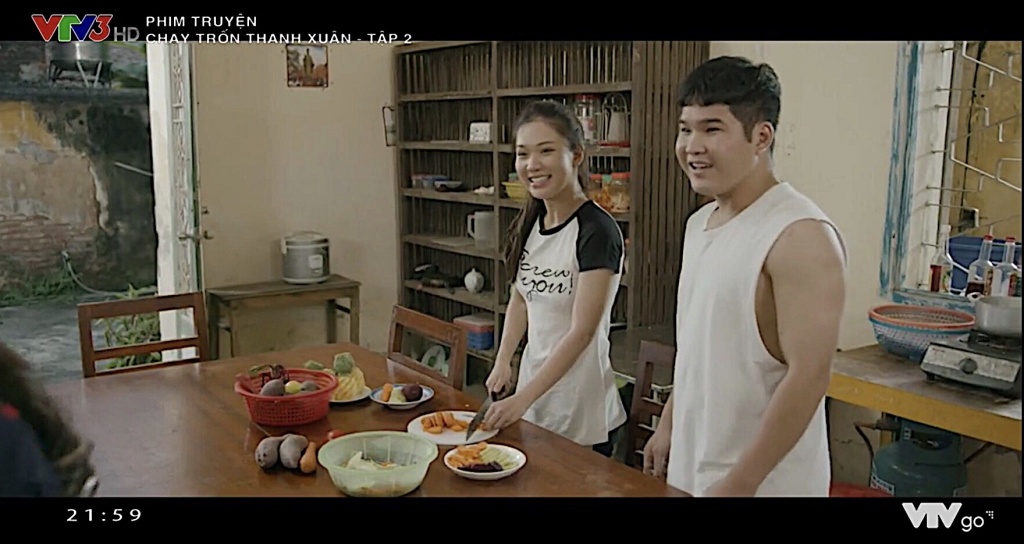 thuy cua chay tron thanh xuan tung khoc khi bi dao dien mang