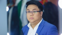 dinh hon voi ban gai viet kieu lam vu gian tiep phu nhan tin don gioi tinh